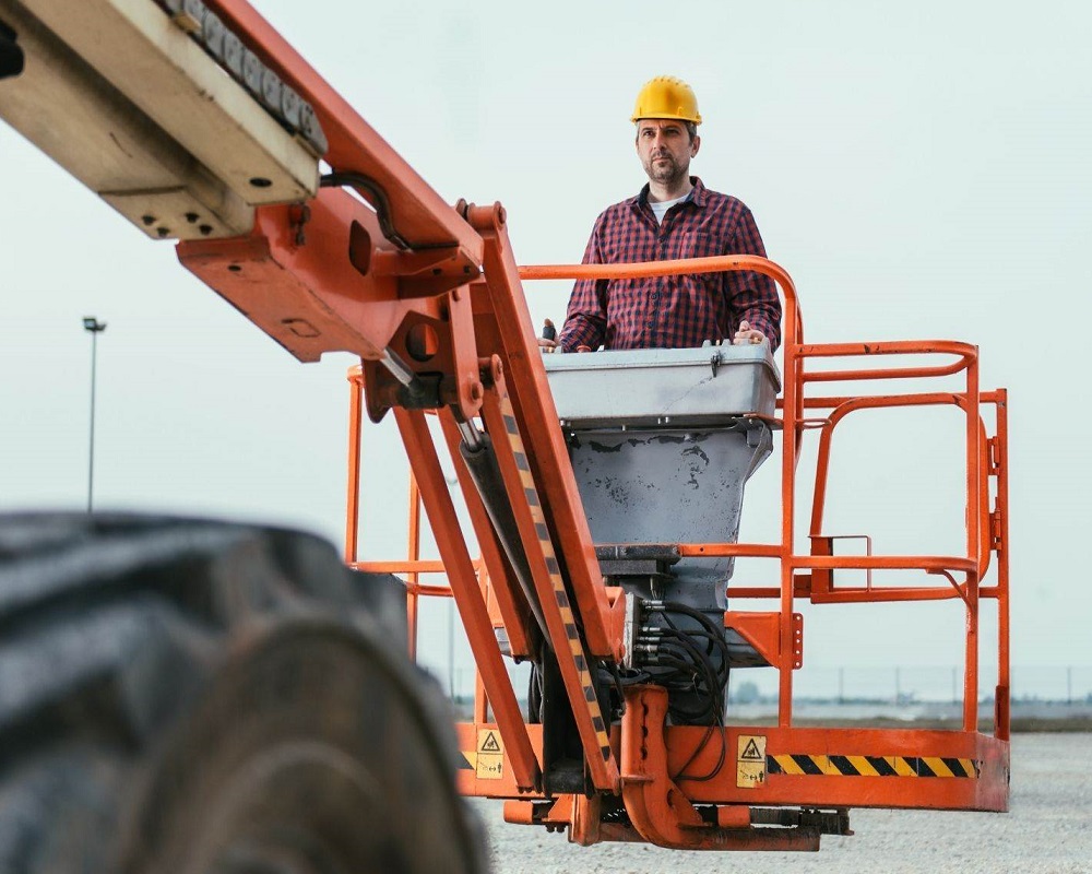 Boom Lift operator