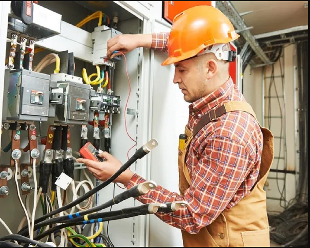 Electrical Worker