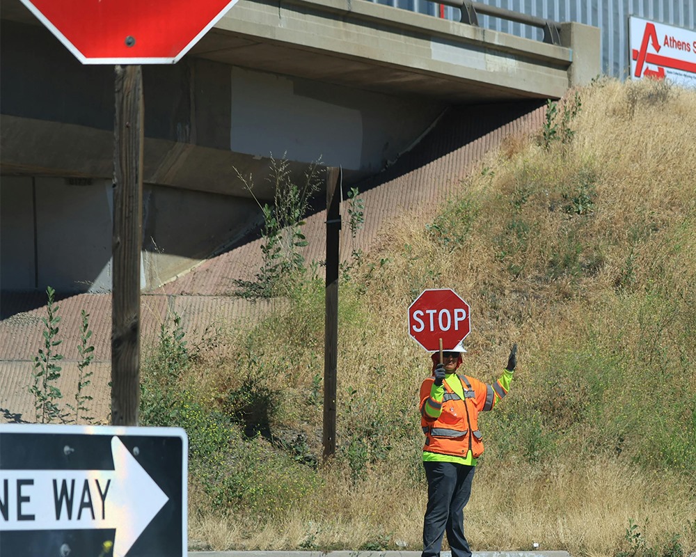 traffic controller